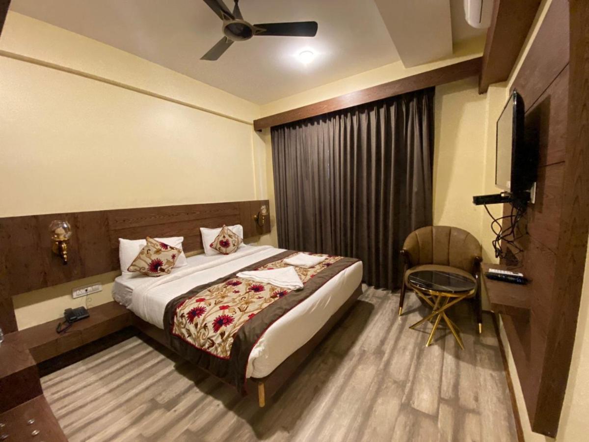 Hotel Green Rooms Srīnagar Zewnętrze zdjęcie