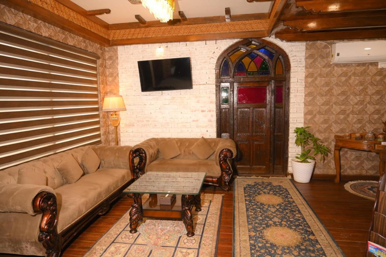 Hotel Green Rooms Srīnagar Zewnętrze zdjęcie
